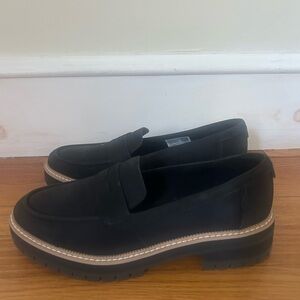 Toms Black Loafers with Chunky Sole